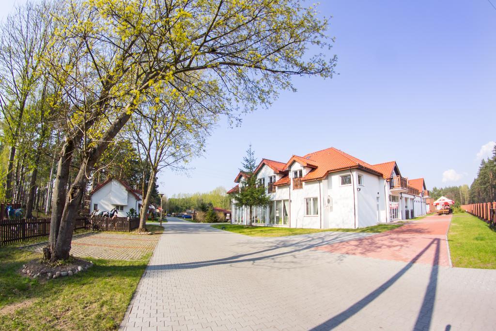 Osrodek Nad Jeziorem - Radew Rosnowo Екстер'єр фото