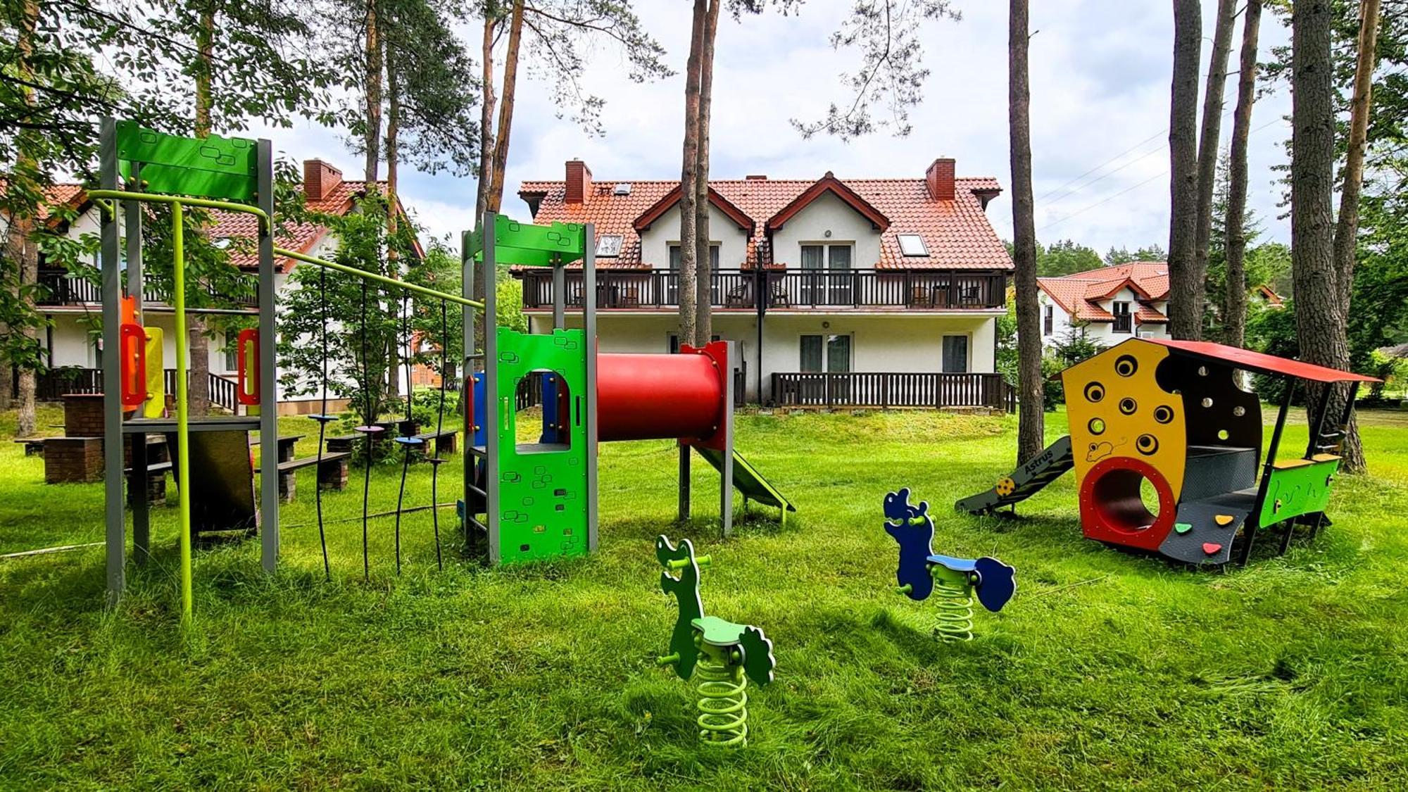 Osrodek Nad Jeziorem - Radew Rosnowo Екстер'єр фото